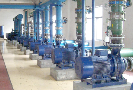 某知名小区地下一层的水泵房噪声扰民治理案例