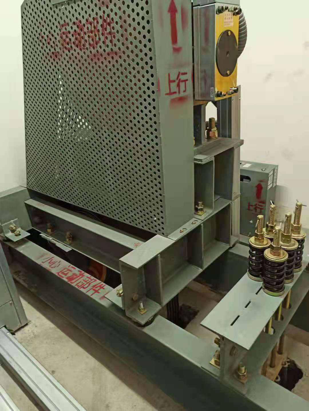 电梯噪声部位发生科普